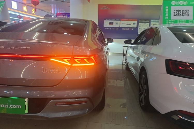 Used BYD Qin PLUS 2023 Champion Edition DM-i 55KM Leading Model Right Rear Taillight