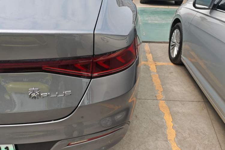 Used BYD Qin PLUS 2023 Champion Edition EV 510KM Excellence Model Right Rear Taillight