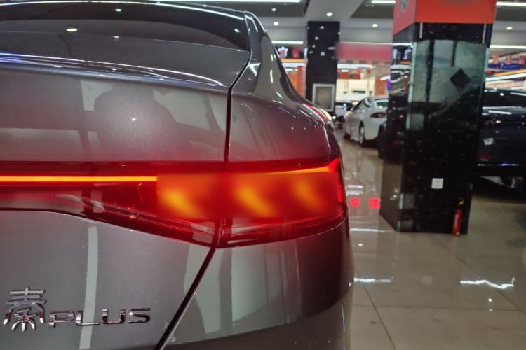 Used BYD Qin PLUS 2023 Champion Edition DM-i 55KM Leading Model Right Rear Taillight