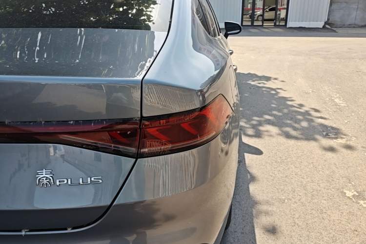 Used BYD Qin PLUS 2023 Champion Edition DM-i 55KM Leading Model Right Rear Taillight