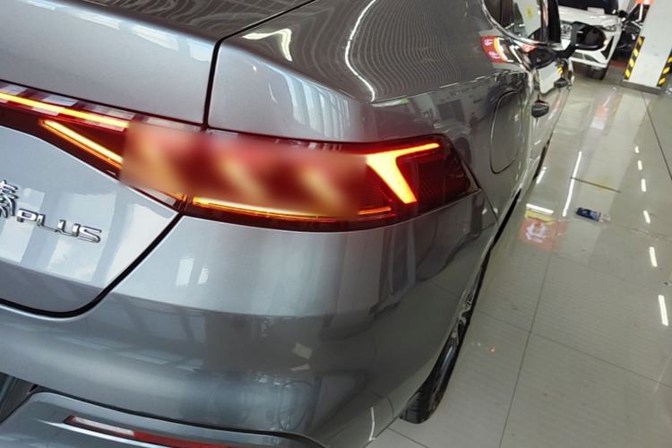 Used BYD Qin PLUS 2023 Champion Edition DM-i 55KM Superior Model Right Rear Taillight