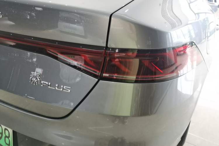 Used BYD Qin PLUS 2023 Champion Edition DM-i 55KM Leading Model Right Rear Taillight