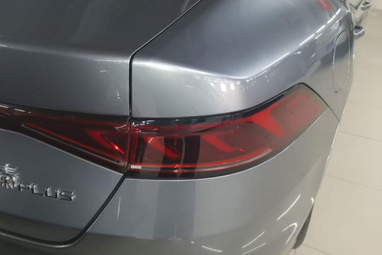 Used BYD Qin PLUS 2023 Champion Edition DM-i 55KM Leading Model Right Rear Taillight