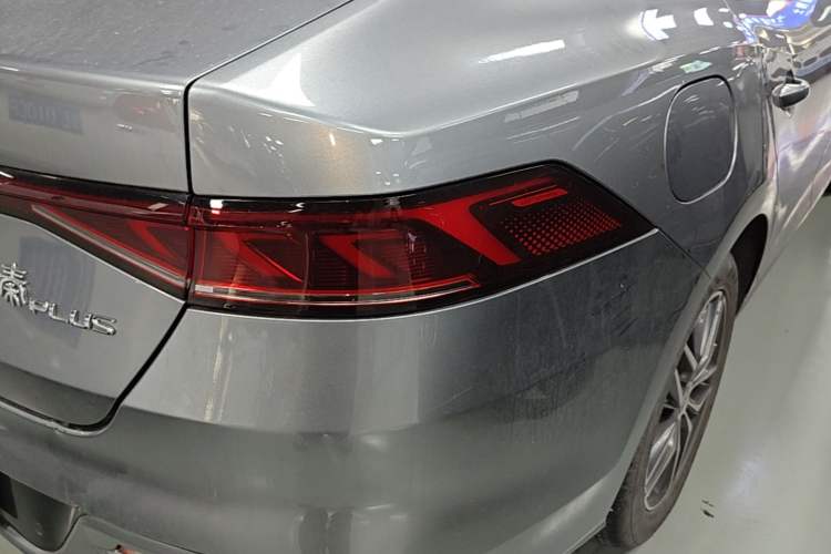 Used BYD Qin PLUS 2023 Champion Edition DM-i 55KM Superior Model Right Rear Taillight