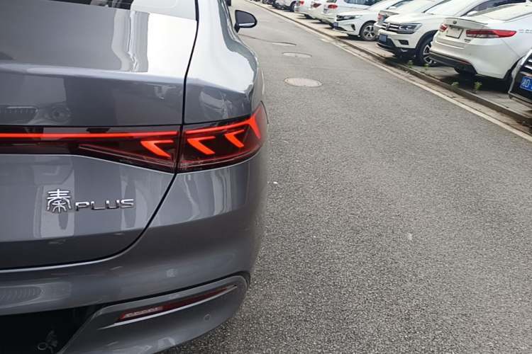Used BYD Qin PLUS 2023 Champion Edition DM-i 55KM Leading Model Right Rear Taillight
