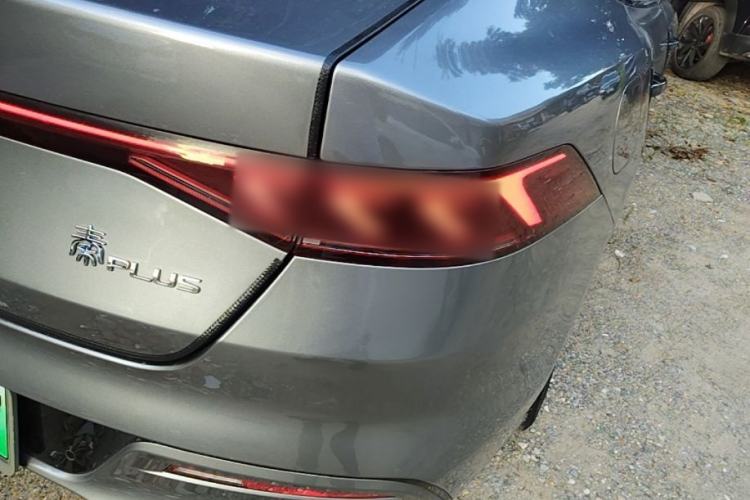 Used BYD Qin PLUS 2023 Champion Edition EV 420KM Superior Model Right Rear Taillight