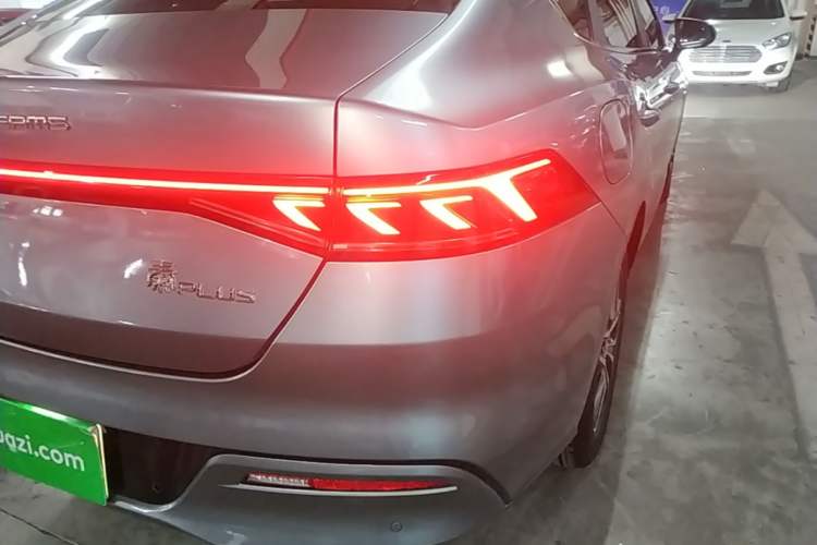 Used BYD Qin PLUS 2023 Champion Edition DM-i 120KM Excellence Model Right Rear Taillight