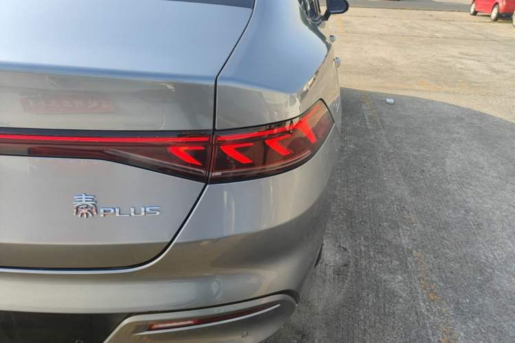 Used BYD Qin PLUS 2023 Champion Edition DM-i 55KM Leading Model Right Rear Taillight