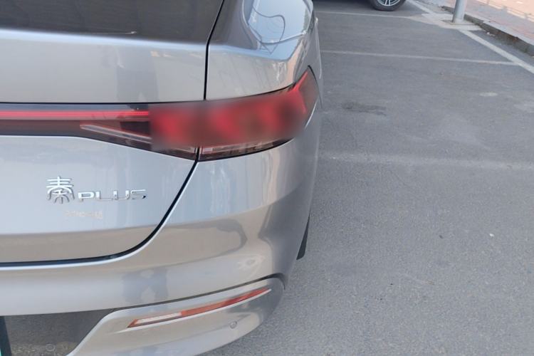 Used BYD Qin PLUS 2023 Champion Edition DM-i 120KM Leading Model Right Rear Taillight
