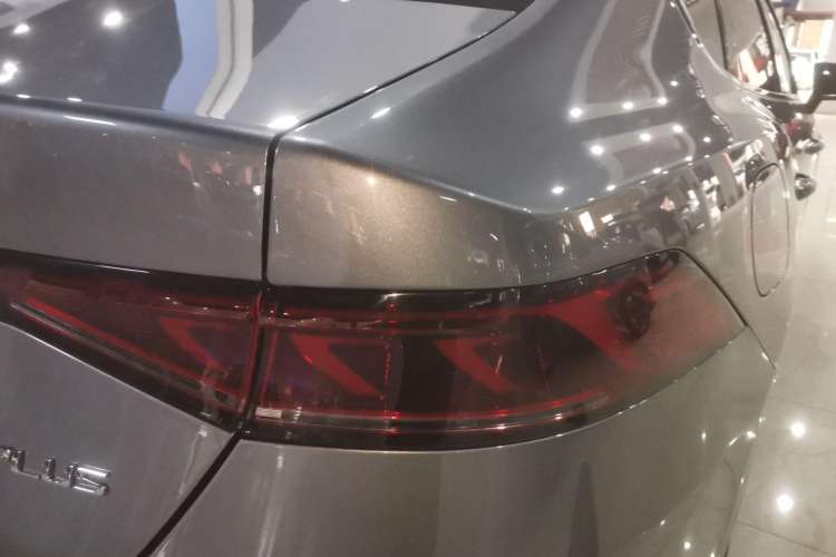Used BYD Qin PLUS 2023 Champion Edition DM-i 120KM Leading Model Right Rear Taillight