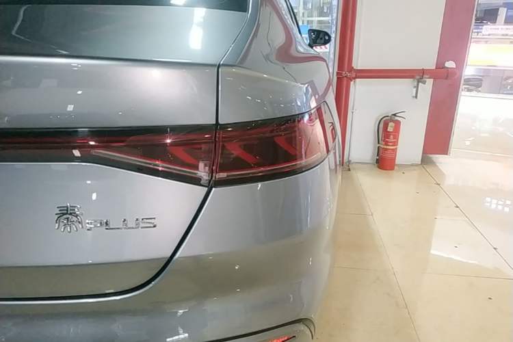 Used BYD Qin PLUS 2023 Champion Edition DM-i 55KM Leading Model Right Rear Taillight