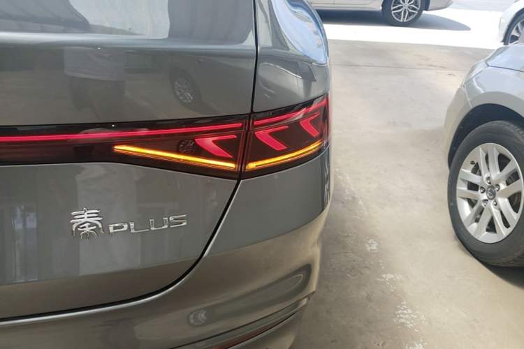 Used BYD Qin PLUS 2023 Champion Edition DM-i 55KM Leading Model Right Rear Taillight