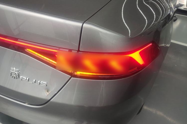 Used BYD Qin PLUS 2023 Champion Edition DM-i 55KM Leading Model Right Rear Taillight