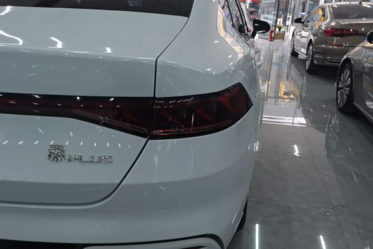 Used BYD Qin PLUS 2023 Champion Edition DM-i 55KM Leading Model Right Rear Taillight