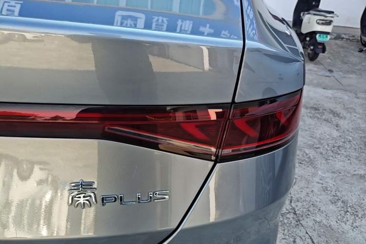 Used BYD Qin PLUS 2023 Champion Edition DM-i 55KM Superior Model Right Rear Taillight