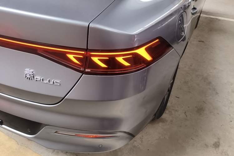 Used BYD Qin PLUS 2023 Champion Edition DM-i 55KM Leading Model Right Rear Taillight
