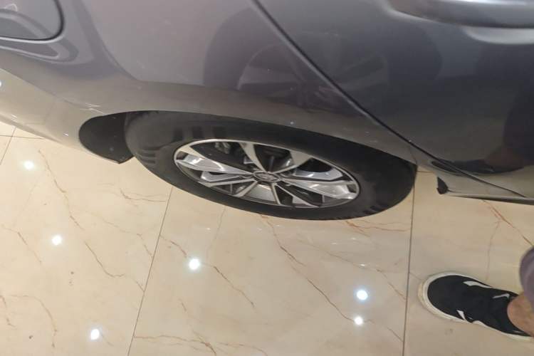 Used BYD Qin PLUS 2023 Champion Edition DM-i 55KM Leading Model Right Rear Wheel Hub