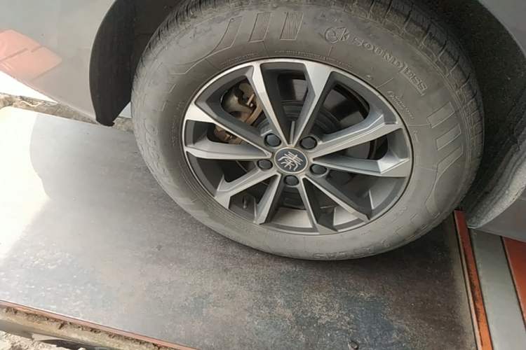 Used BYD Qin PLUS 2023 Champion Edition DM-i 55KM Leading Model Right Rear Wheel Hub