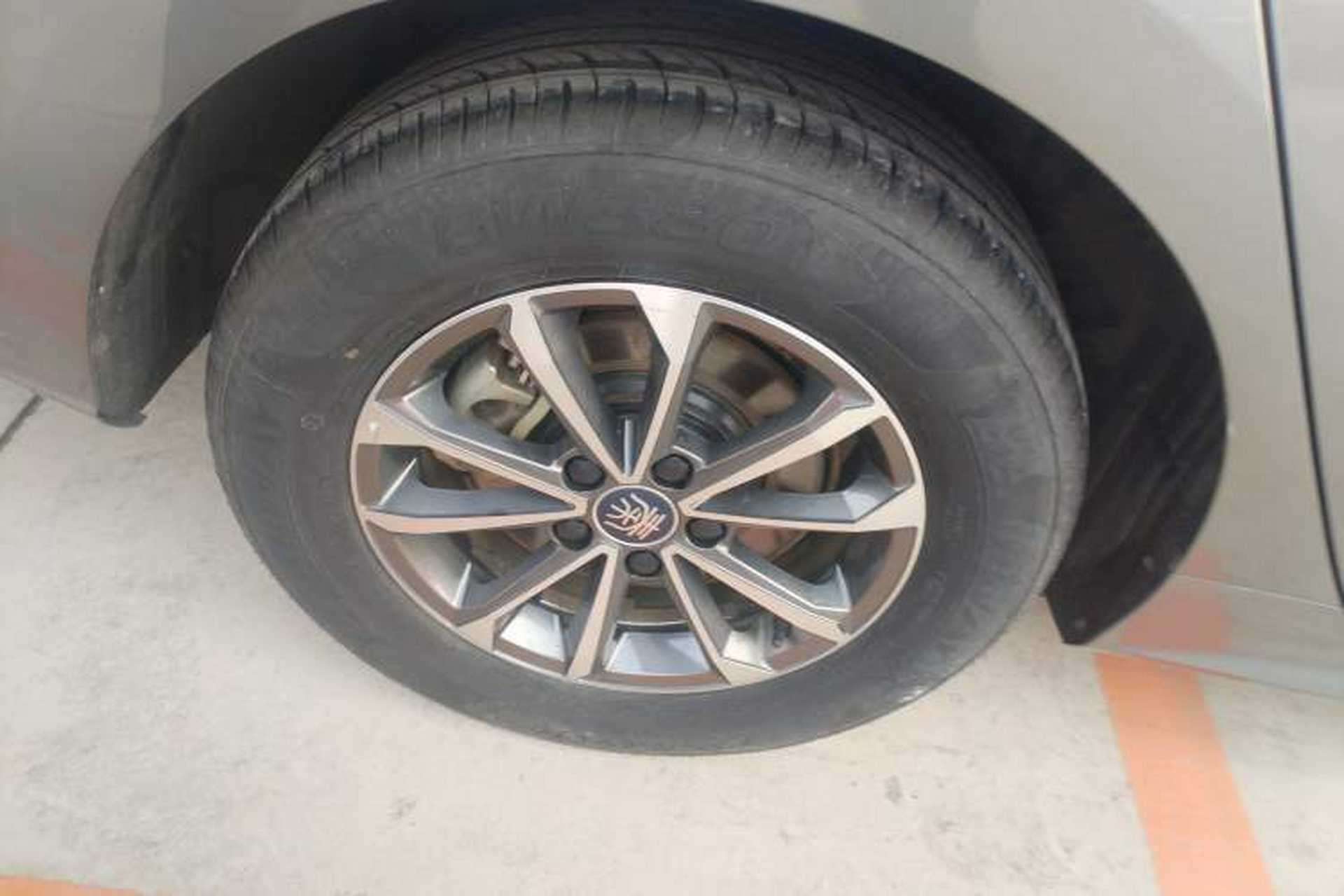 Used BYD Qin PLUS 2023 Champion Edition DM-i 55KM Leading Model Right Rear Wheel Hub