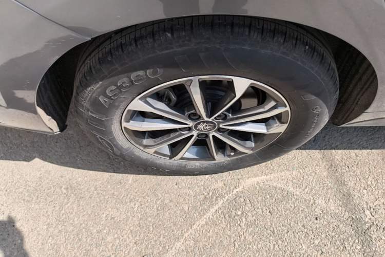 Used BYD Qin PLUS 2023 Champion Edition DM-i 55KM Leading Model Right Rear Wheel Hub