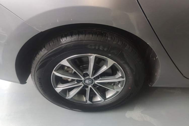 Used BYD Qin PLUS 2023 Champion Edition DM-i 55KM Leading Model Right Rear Wheel Hub