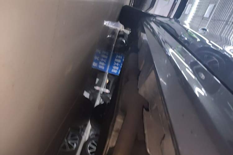 Used BYD Qin PLUS 2023 Champion Edition DM-i 120KM Excellence Model Right Side Sill