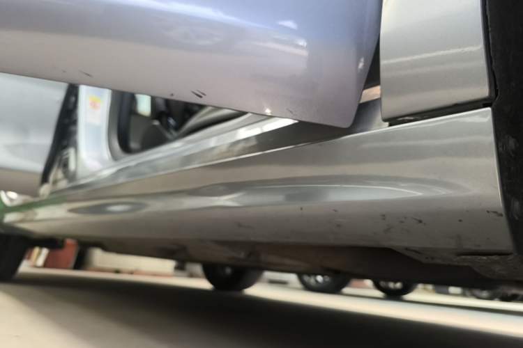 Used BYD Qin PLUS 2023 Champion Edition DM-i 120KM Excellence Model Right Side Sill