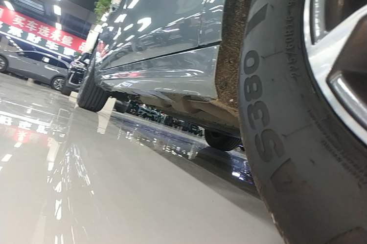 Used BYD Qin PLUS 2023 Champion Edition DM-i 55KM Leading Model Right Side Sill