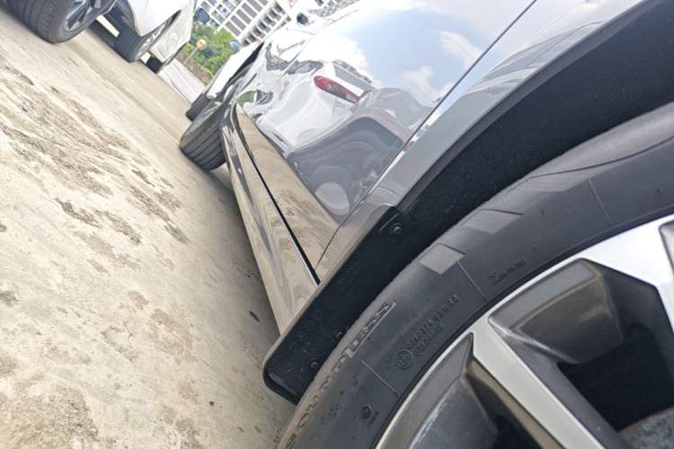 Used BYD Qin PLUS 2023 Champion Edition DM-i 55KM Leading Model Right Side Sill