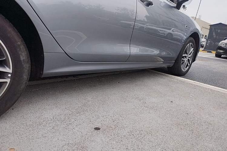 Used BYD Qin PLUS 2023 Champion Edition DM-i 120KM Excellence Model Right Side Sill