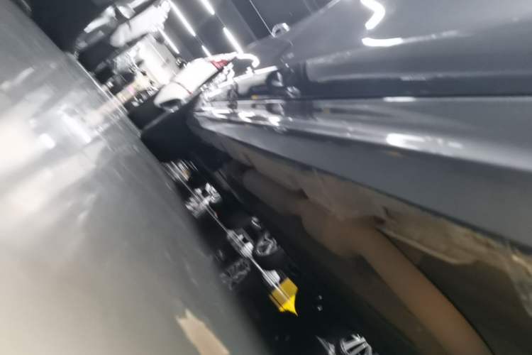 Used BYD Qin PLUS 2023 Champion Edition DM-i 55KM Superior Model Right Side Sill
