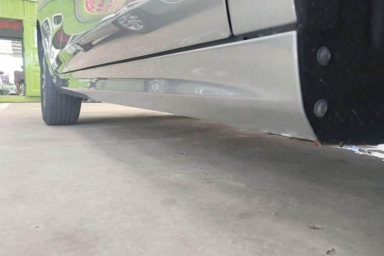 Used BYD Qin PLUS 2023 Champion Edition DM-i 55KM Leading Model Right Side Sill