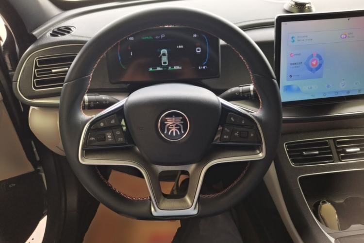 Used BYD Qin PLUS 2023 Champion Edition DM-i 120KM Excellence Model Steering Wheel