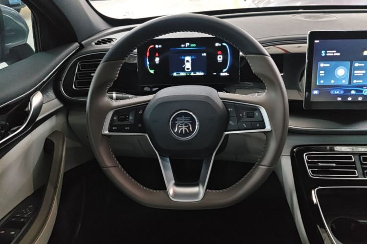 Used BYD Qin PLUS 2023 Champion Edition DM-i 55KM Superior Model Steering Wheel
