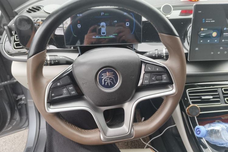 Used BYD Qin PLUS 2023 Champion Edition EV 510KM Beyond Model Steering Wheel