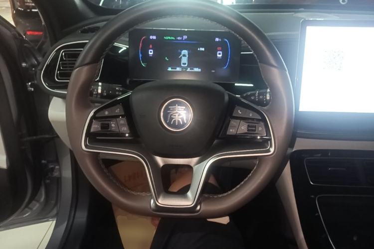 Used BYD Qin PLUS 2023 Champion Edition DM-i 120KM Excellence Model Steering Wheel