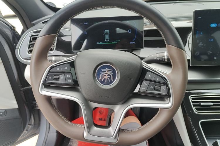 Used BYD Qin PLUS 2023 Champion Edition EV 510KM Beyond Model Steering Wheel