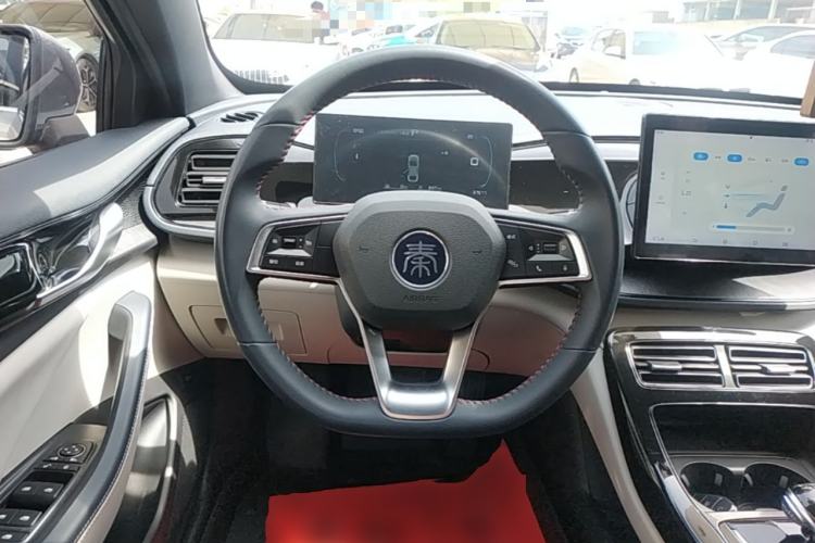 Used BYD Qin PLUS 2023 Champion Edition DM-i 55KM Leading Model Steering Wheel