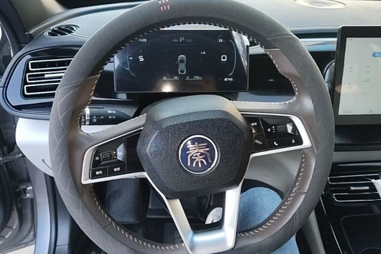 Used BYD Qin PLUS 2023 Champion Edition DM-i 55KM Leading Model Steering Wheel