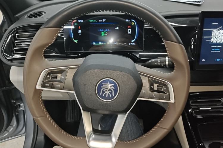 Used BYD Qin PLUS 2023 Champion Edition DM-i 55KM Leading Model Steering Wheel