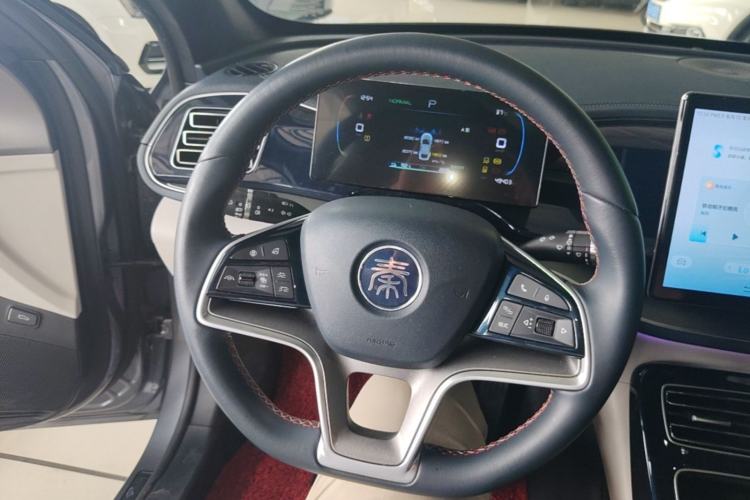 Used BYD Qin PLUS 2023 Champion Edition EV 510KM Excellence Model Steering Wheel