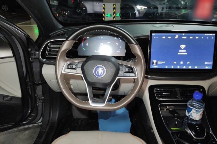Used BYD Qin PLUS 2023 Champion Edition DM-i 120KM Beyond Model Steering Wheel