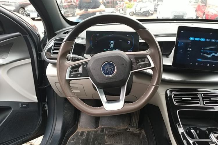 Used BYD Qin PLUS 2023 Champion Edition DM-i 120KM Leading Model Steering Wheel