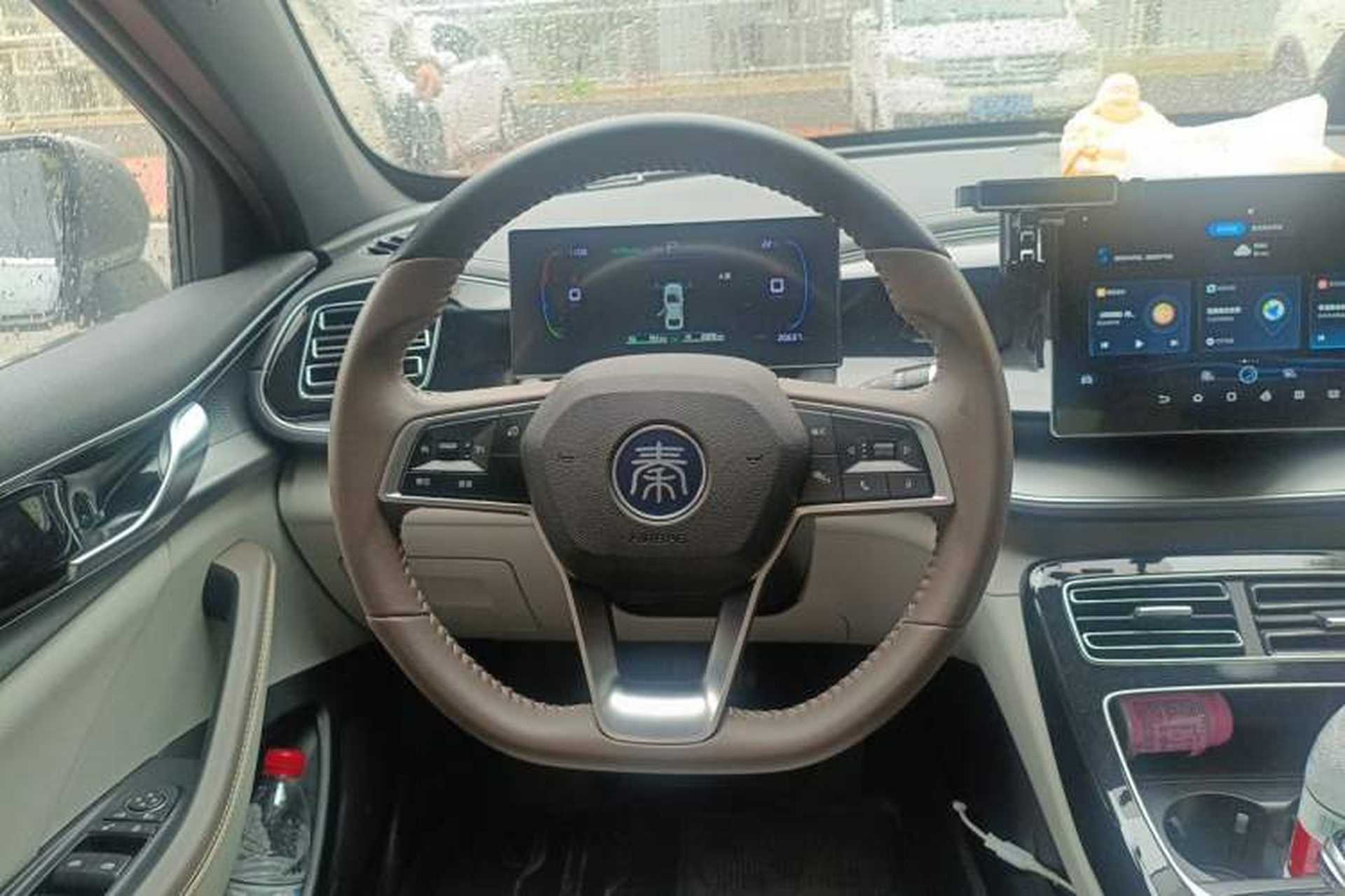 Used BYD Qin PLUS 2023 Champion Edition DM-i 120KM Leading Model Steering Wheel