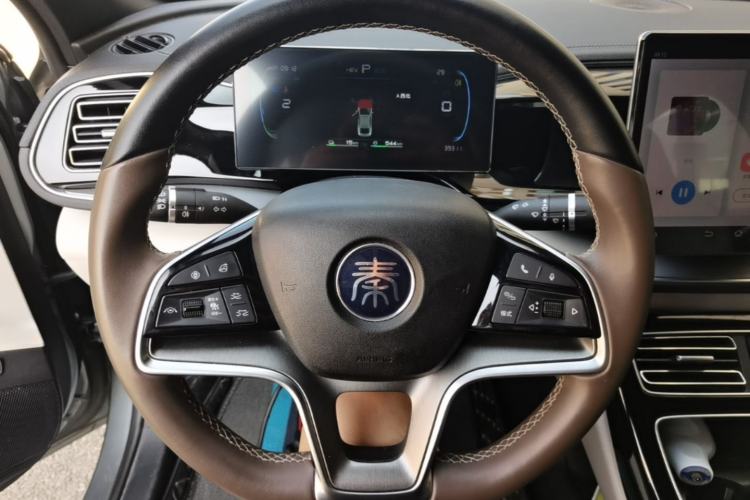 Used BYD Qin PLUS 2023 Champion Edition DM-i 120KM Excellence Model Steering Wheel