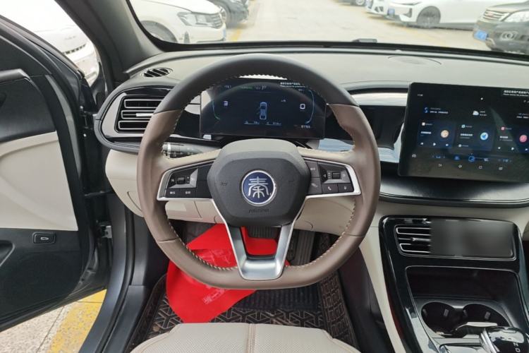 Used BYD Qin PLUS 2023 Champion Edition DM-i 55KM Leading Model Steering Wheel