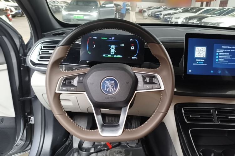 Used BYD Qin PLUS 2023 Champion Edition DM-i 120KM Leading Model Steering Wheel