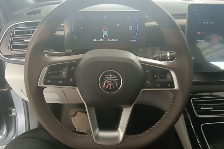 Used BYD Qin PLUS 2023 Champion Edition DM-i 120KM Excellence Model Steering Wheel