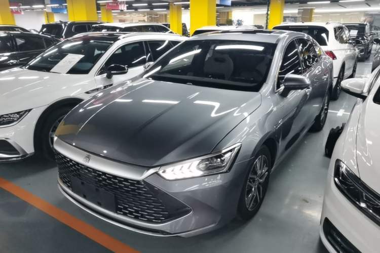 Used BYD Qin PLUS 2023 Champion Edition DM-i 55KM Superior Model Guazi used car, China used car export, Used car for sale, Used  cars, Cheapest cars for sale