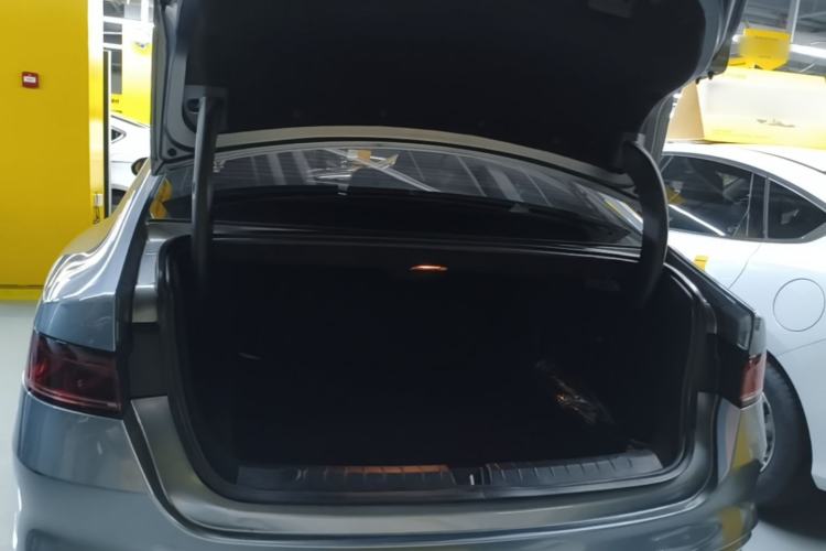 Used BYD Qin PLUS 2023 Champion Edition DM-i 120KM Leading Model Trunk